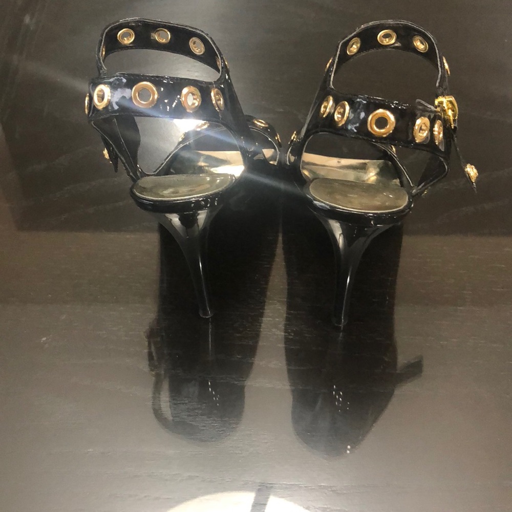 Guess sandals - Picture 2 of 5
